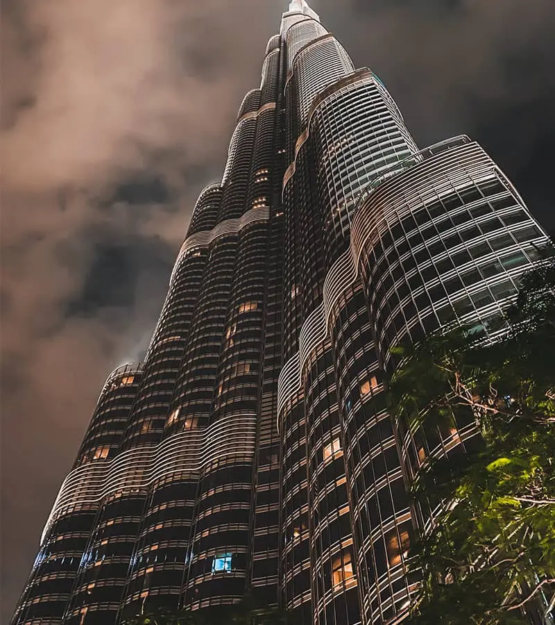 The structure and facilities of Burj Khalifa, Dubai