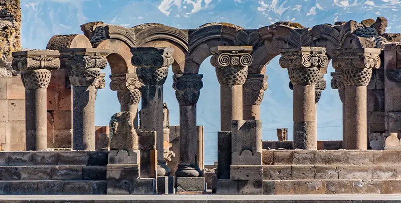 Introduction to the Zvartnots Cathedral in Armenia